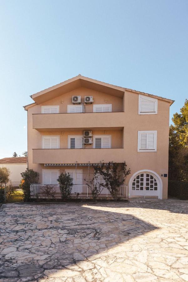 Villa Porta Biograd Na Moru Bagian luar foto