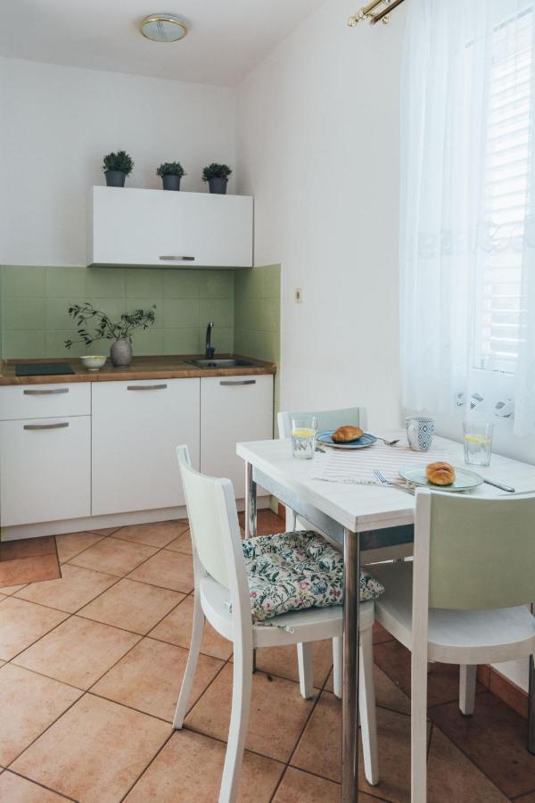 Villa Porta Biograd Na Moru Bagian luar foto