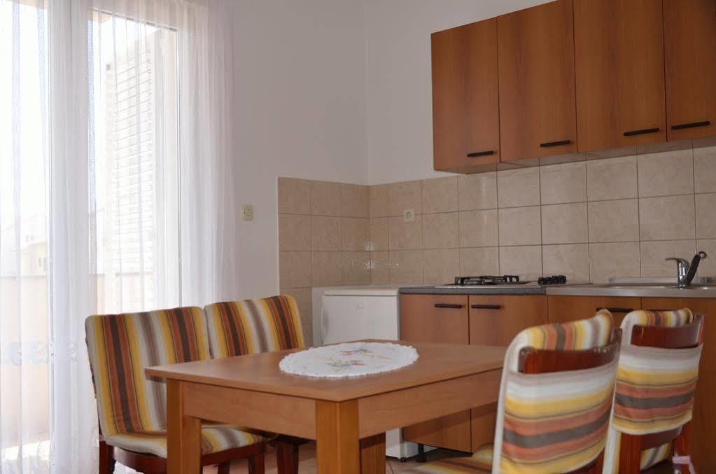 Villa Porta Biograd Na Moru Bagian luar foto